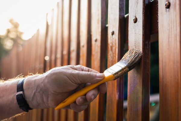 Picket Fence Staining in Acworth
