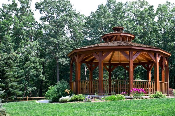 Pavilion Staining in Acworth